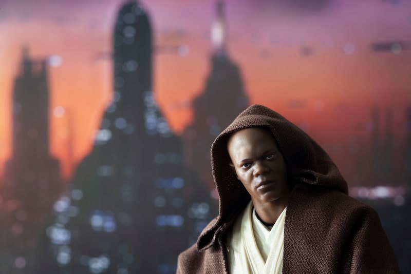 Jedi Master Mace Windu in Coruscant