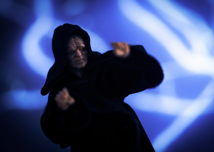 Sith Dart Sidious and the Force lightning