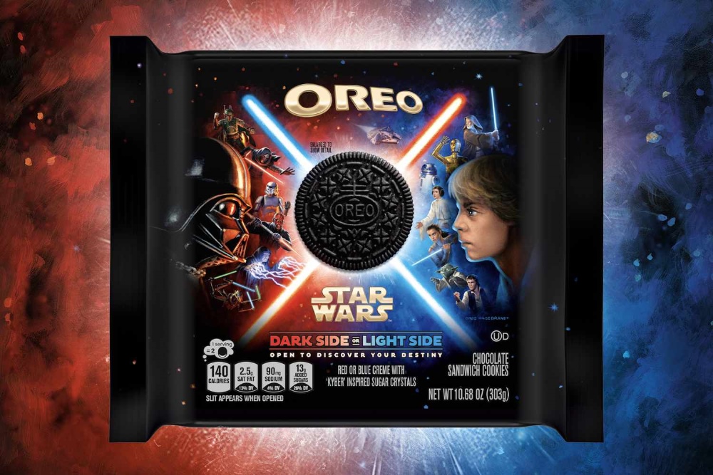 a SPECIAL EDITION Star Wars OREO package