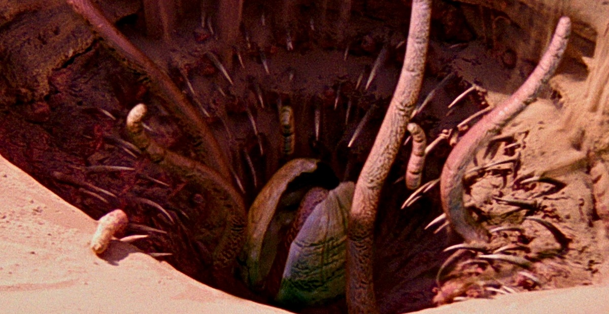 The Horrific Fate Inside a Sarlacc’s Stomach