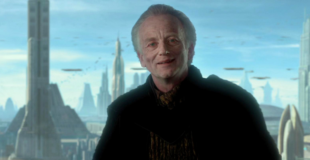 Why Does Palpatine Believe Protection Will Be Disruptive for Padmé?