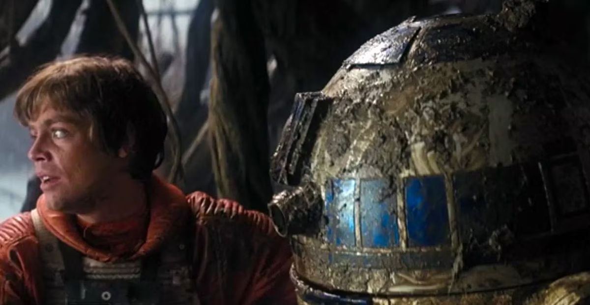 Why Did R2-D2 Never Tell Luke That Darth Vader Was Anakin Skywalker?