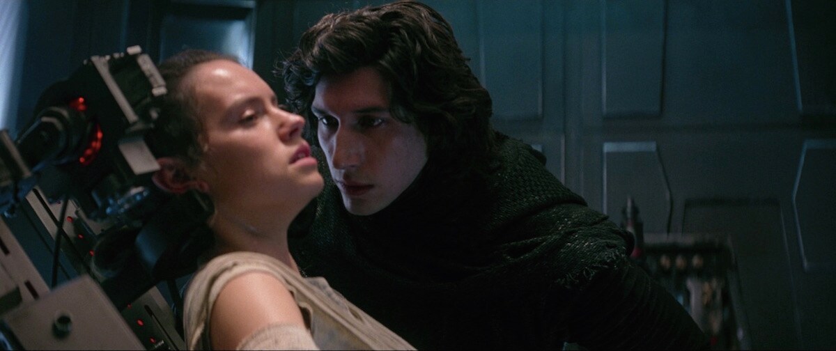 Kylo Ren facing the captive Rey on Starkiller Base